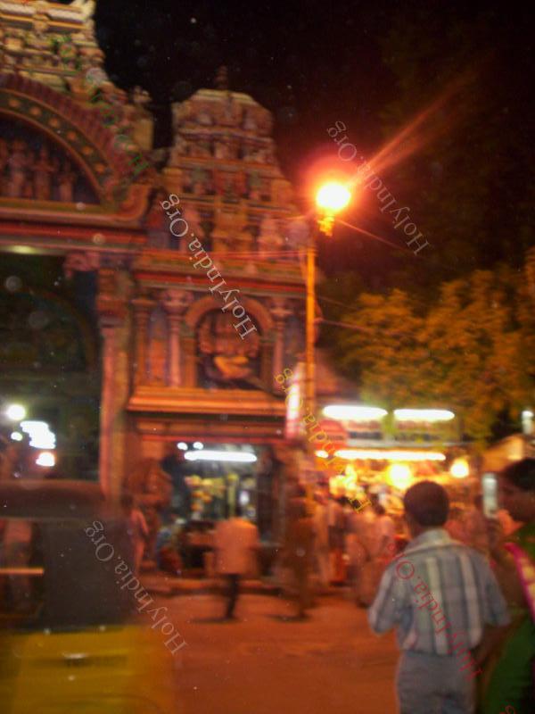 /templeimages/00191_008_madurai_temple.jpg