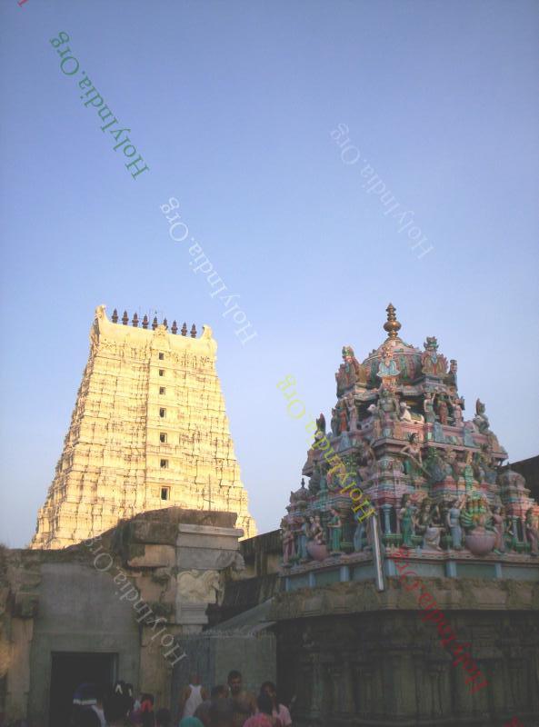 /templeimages/00198_008_rameswaram_temple.jpg