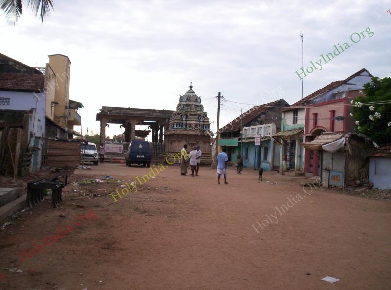 /templeimages/00199_003_thiruvadanai_temple.jpg