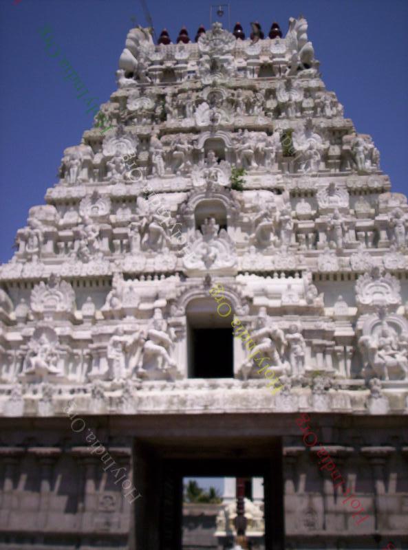 /templeimages/00226_006_thiruvennainallur_temple.jpg