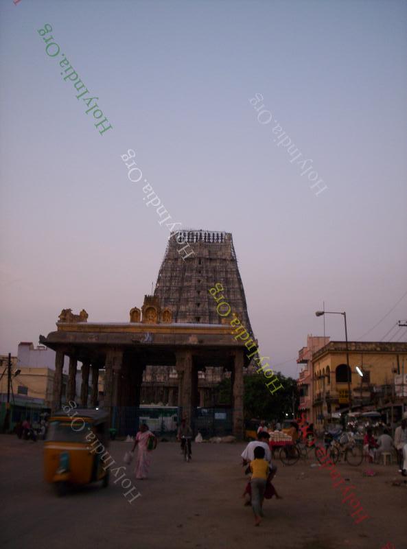 /templeimages/00235_002_kanchipuram_temple.jpg