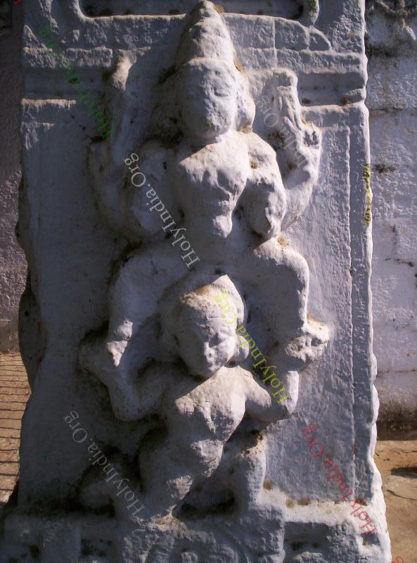 /templeimages/00244_015_thiruvallam_temple.jpg