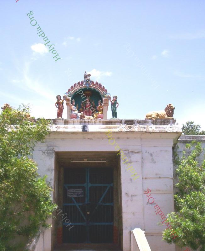 00251_001_poondi_temple.jpg