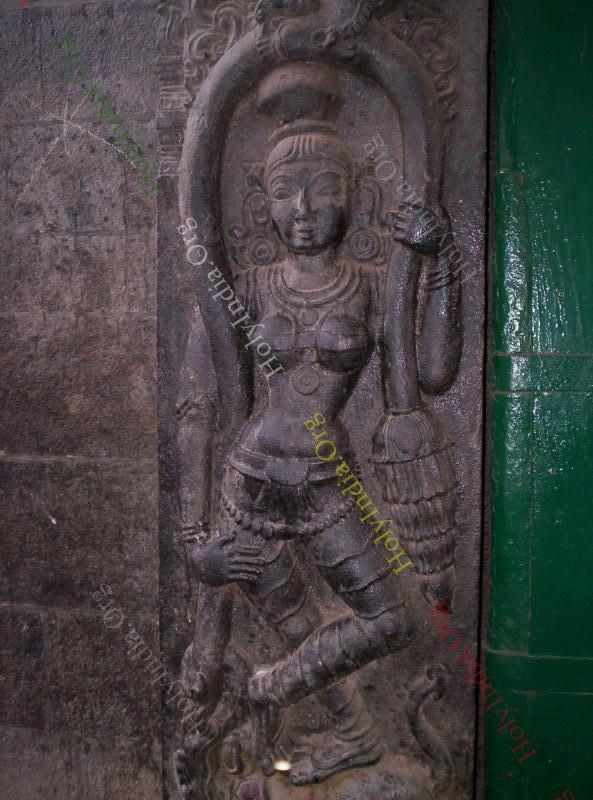 /templeimages/00258_025_mylapore_temple.jpg
