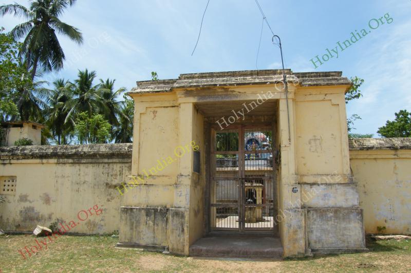 /templeimages/00275_005_thiruvidaivasal_temple.jpg